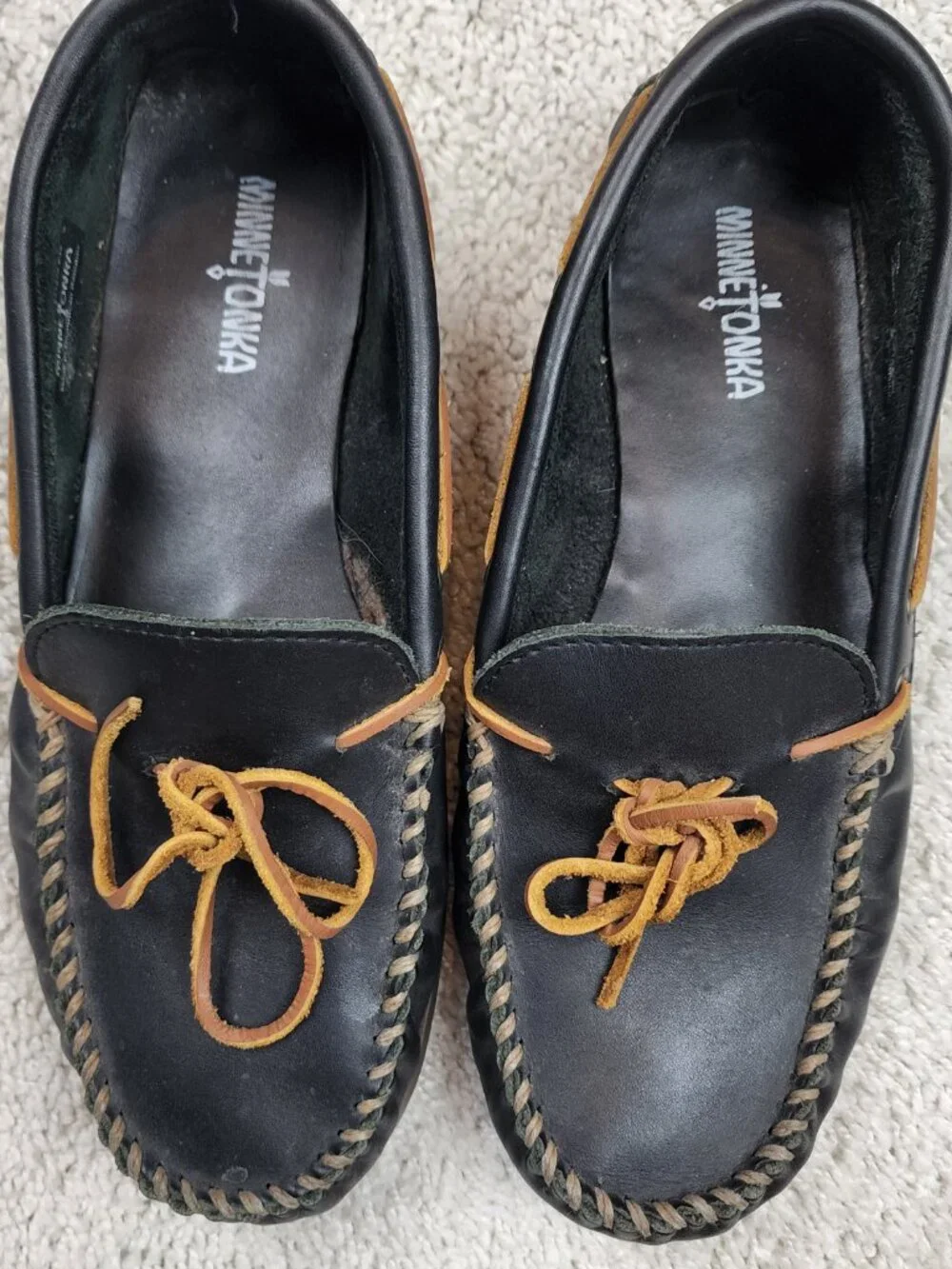 Minnetonka Men's Street Moc Moccasins Black Leather Size 11 749W 231275 003 9